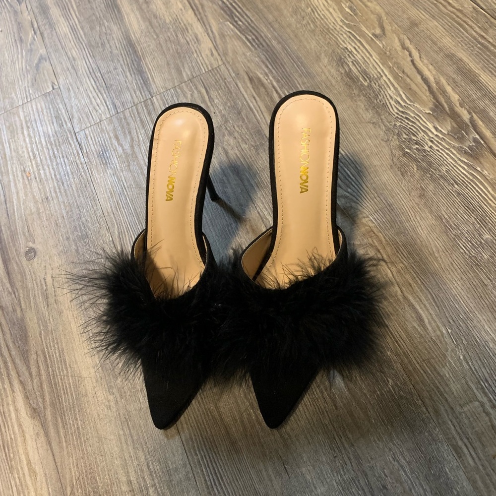 Fur heels